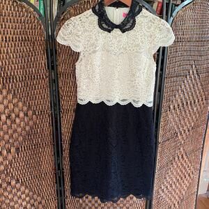 Size XS//Vintage Y2K Betsey Johnson Pearl Collar Black and White Lace Dress